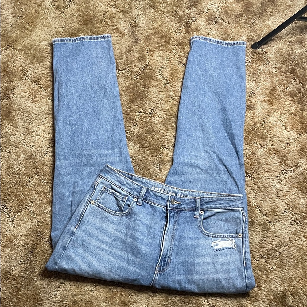 American Eagle Light Wash Comfort Stretch Waistband Jean Size 12